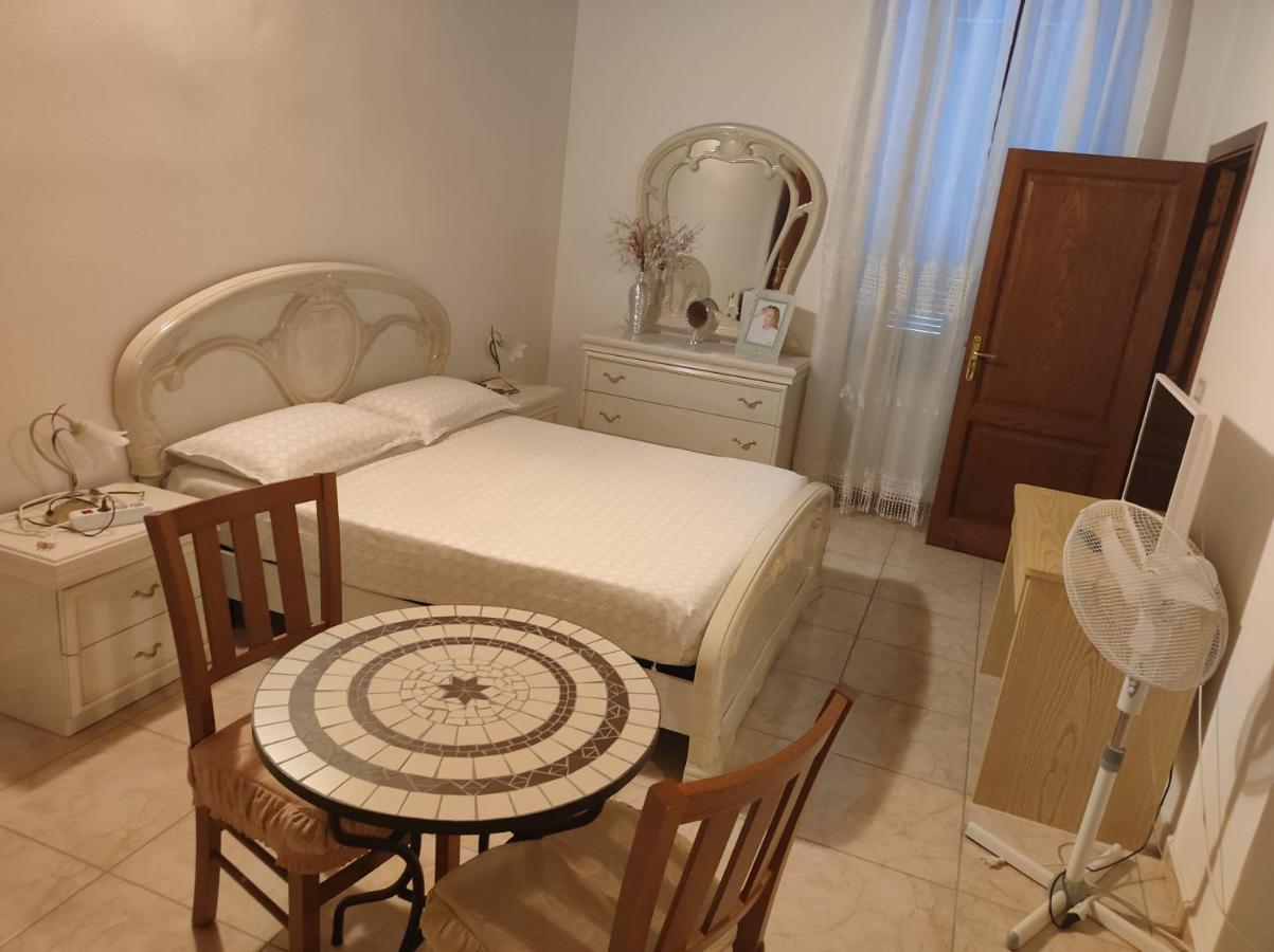 Guest House Efisio Alghero Luaran gambar